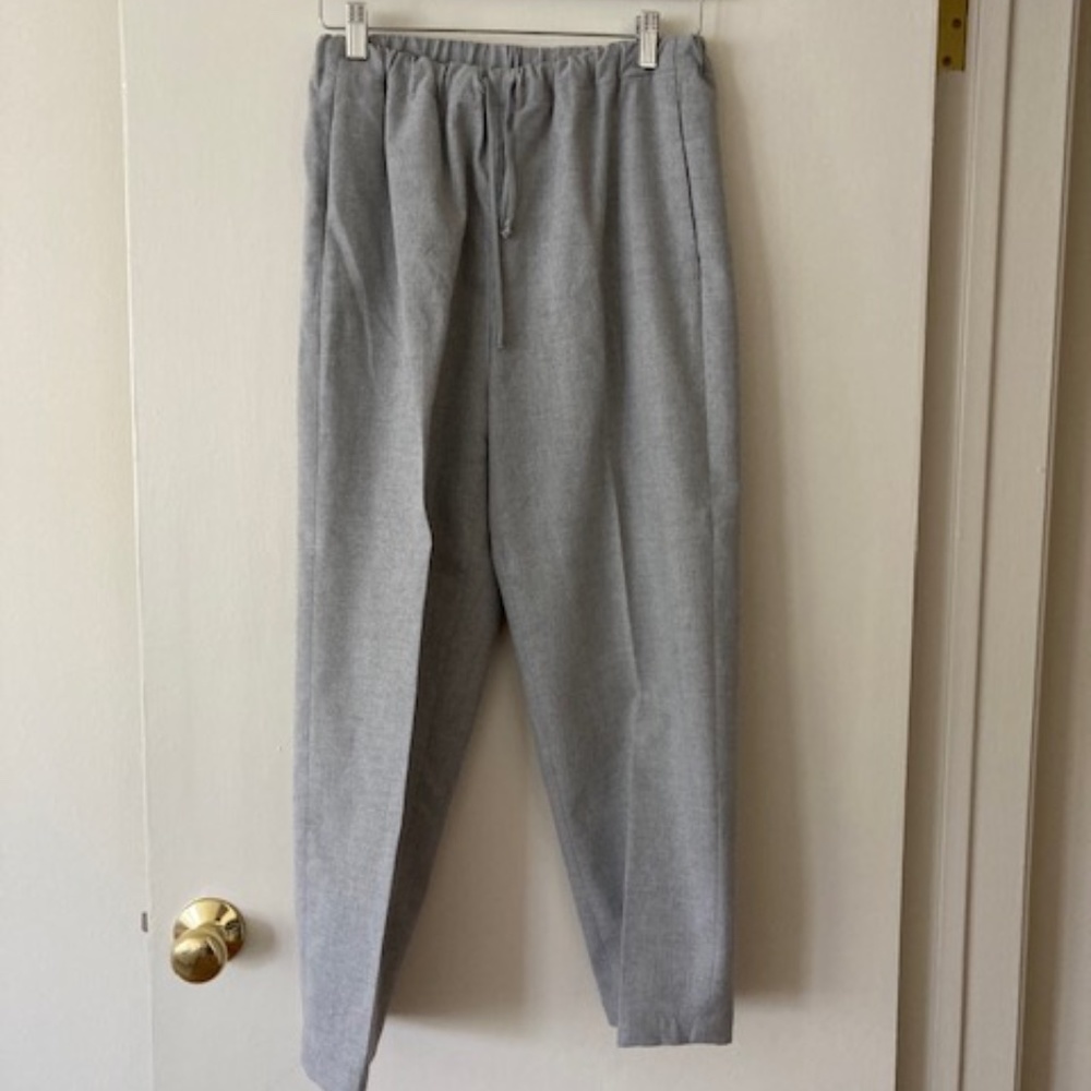 Aritzia The Group Babaton grey fleece pants M